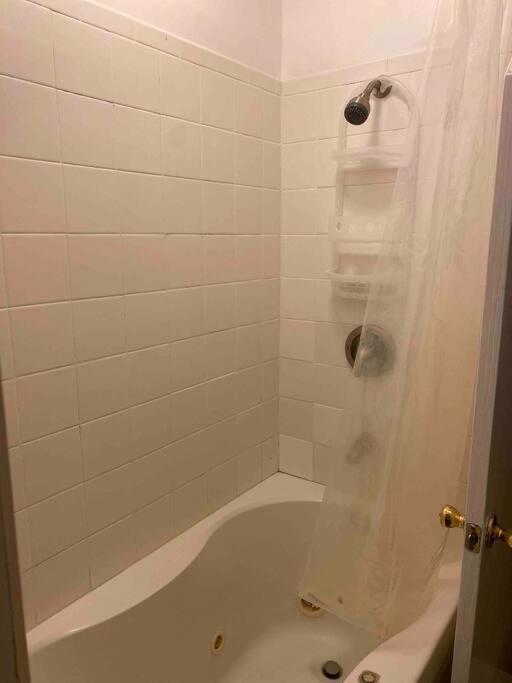 Apartament Spacious & Private 2Nd Flr. Apt. Irmo Zewnętrze zdjęcie